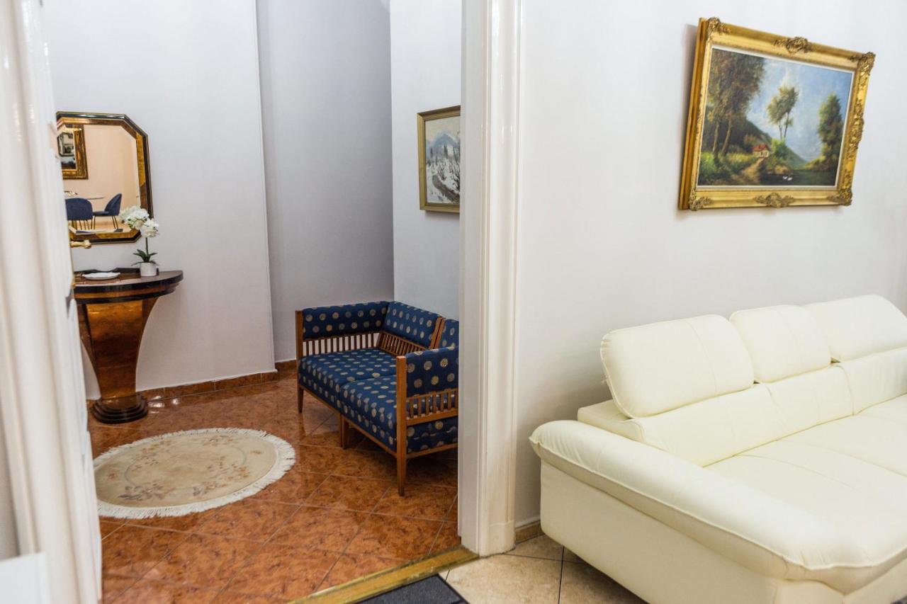Luxury Downtown 3 Bedroom Apartment By Synagoge With Beautiful View Budapest Ngoại thất bức ảnh