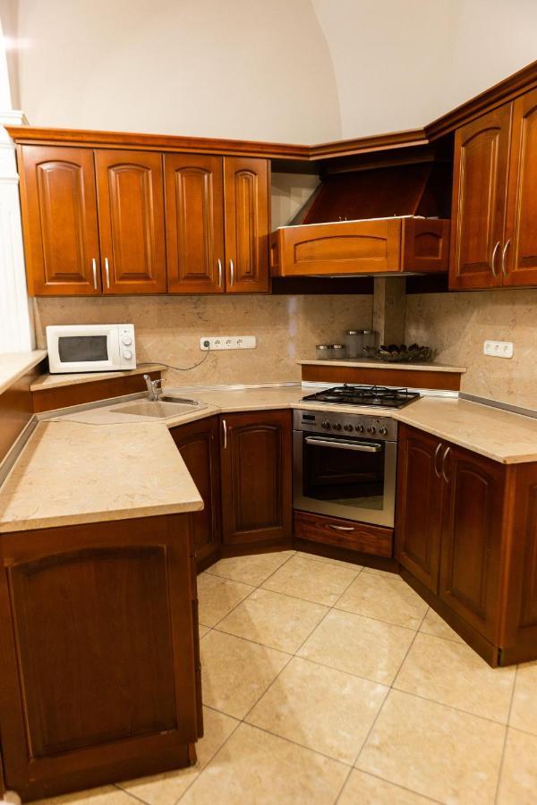 Luxury Downtown 3 Bedroom Apartment By Synagoge With Beautiful View Budapest Ngoại thất bức ảnh